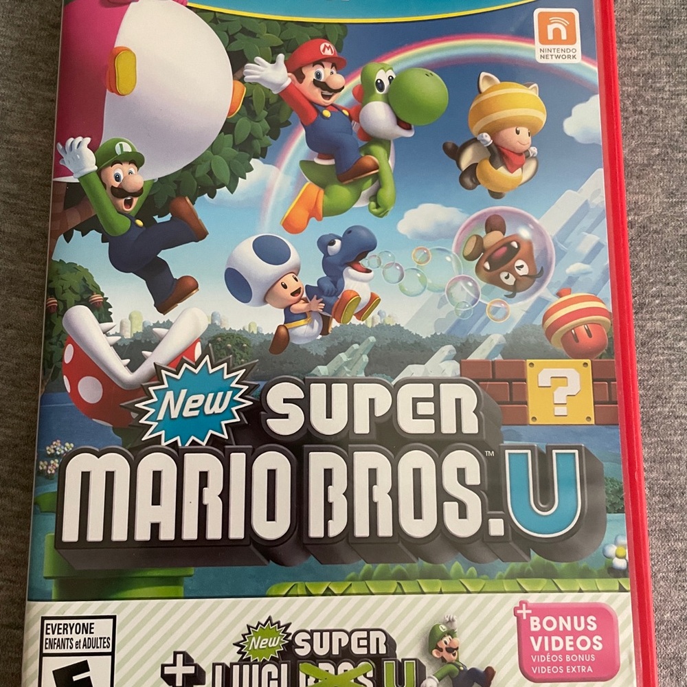 Nintendo New Super Mario Bros. U – Red/Blue/Green Cover